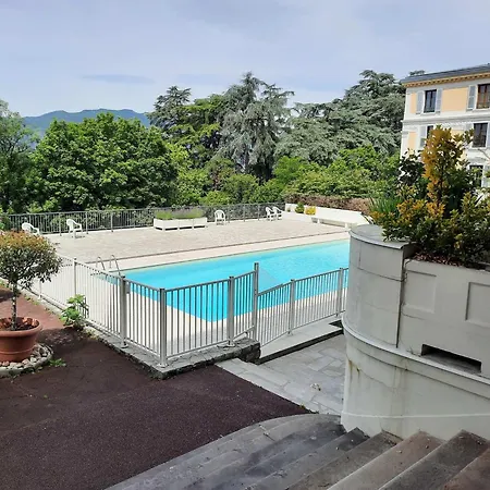 Cosy Avec Balcon Et Piscine A - Fr-1-555-115